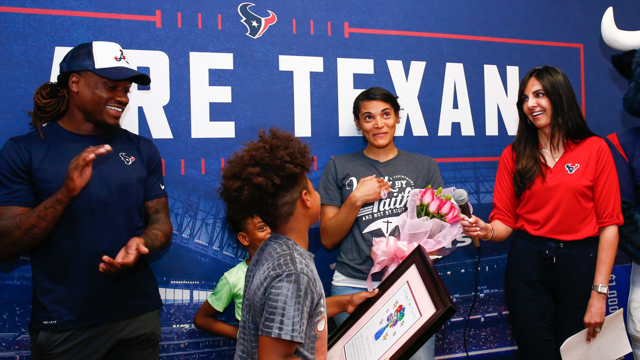 Mother's Day honored by Major League Baseball