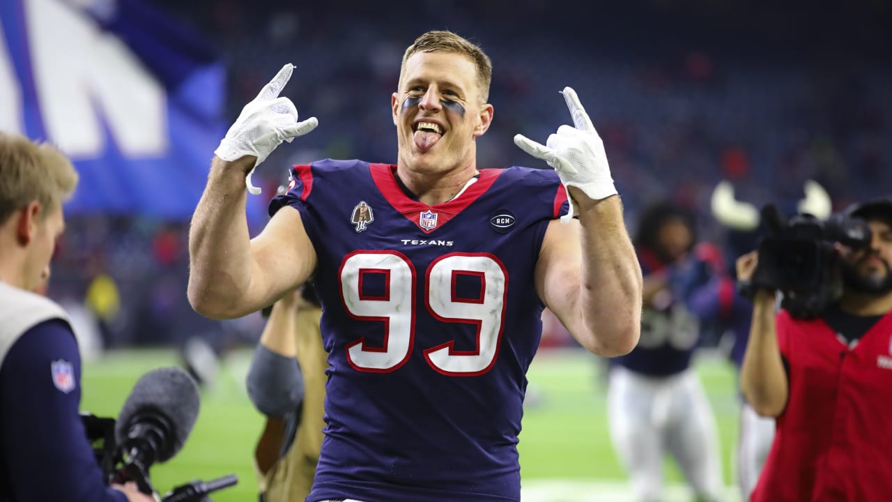 Ultimate Tag: NFL brothers JJ Watt, Derek Watt, TJ Watt host Fox show