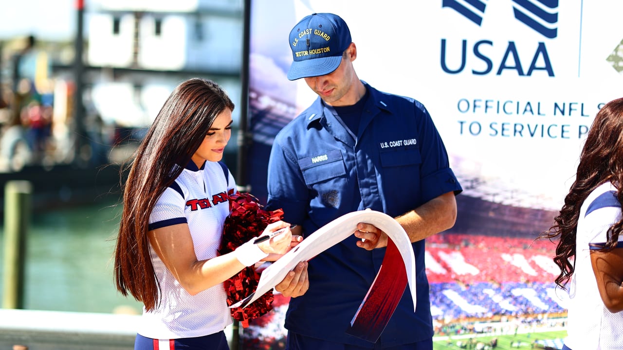 Houston Texans Cheerleader named as Texans' Salute to Service Award nominee  for 2022.