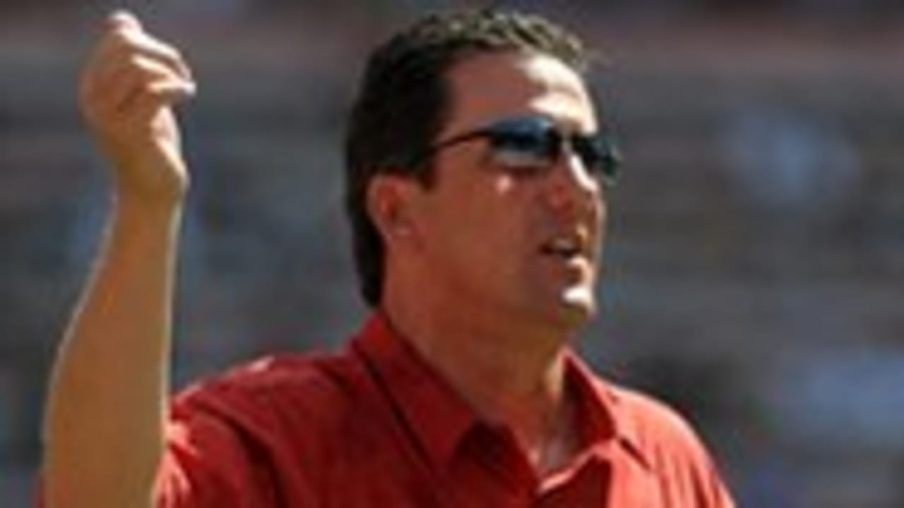 Knapp hired by Raiders as offensive coordinator