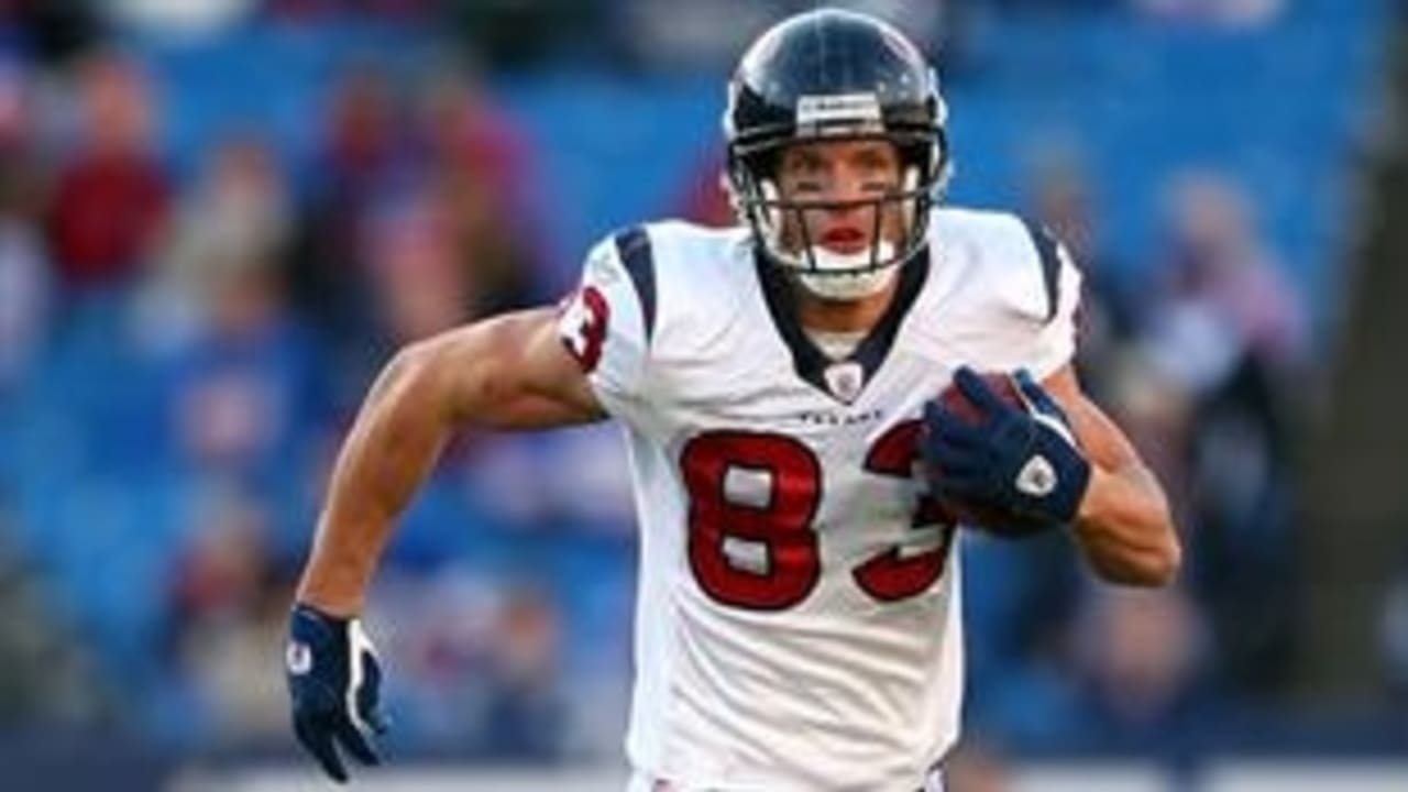 Texans agree to terms with four players Monday