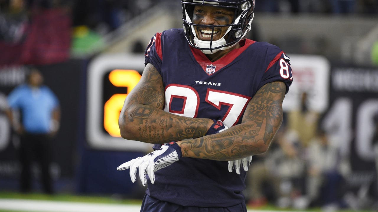 Demaryius Thomas catches 1st 2 TD passes as a Texan