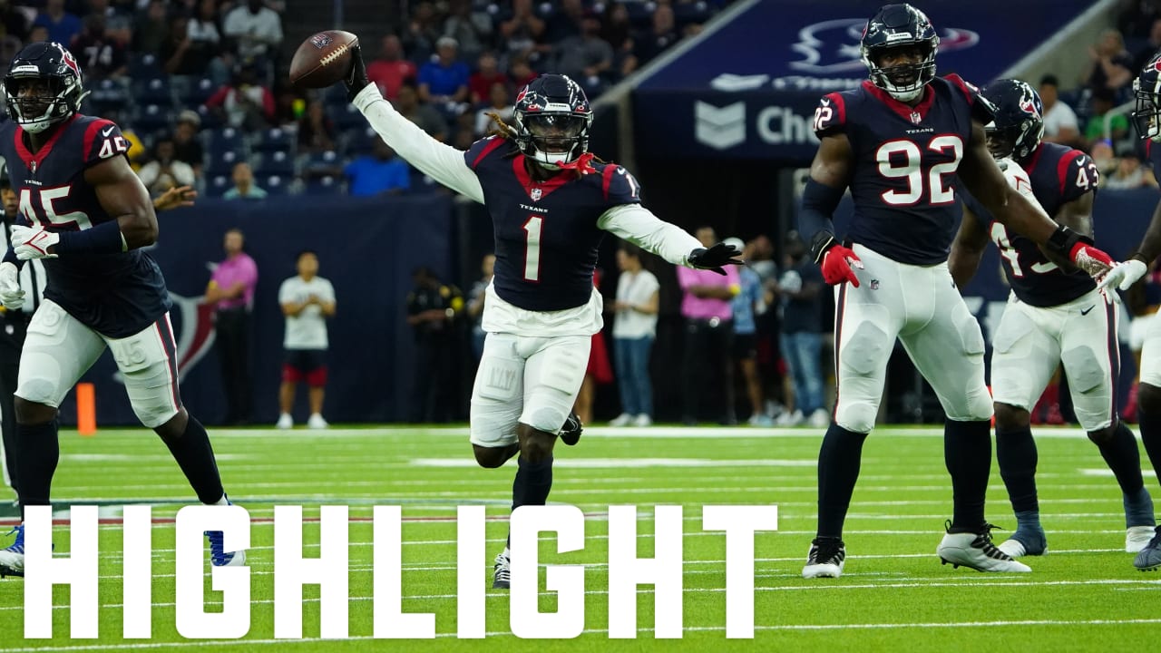 Tremon Smith of the Houston Texans on the field during pregame