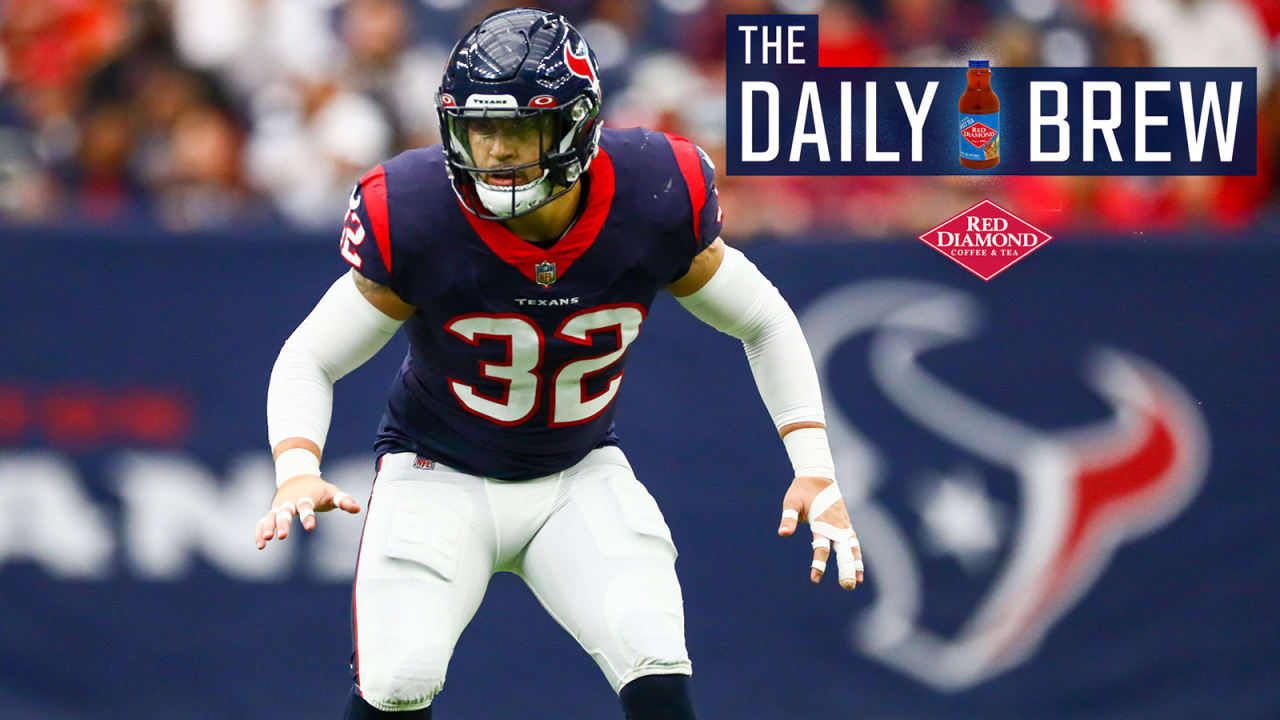 Houston Texans linebacker Garret Wallow (32) in action during the the Green  Bay Packers' preseason NFL football game against the Houston Texans  Saturday, Aug.14,2021 in Green Bay, Wis. (AP Photo/Jeffrey Phelps Stock