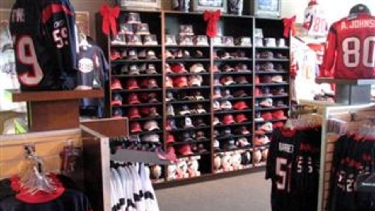 Texans unveil revamped online store