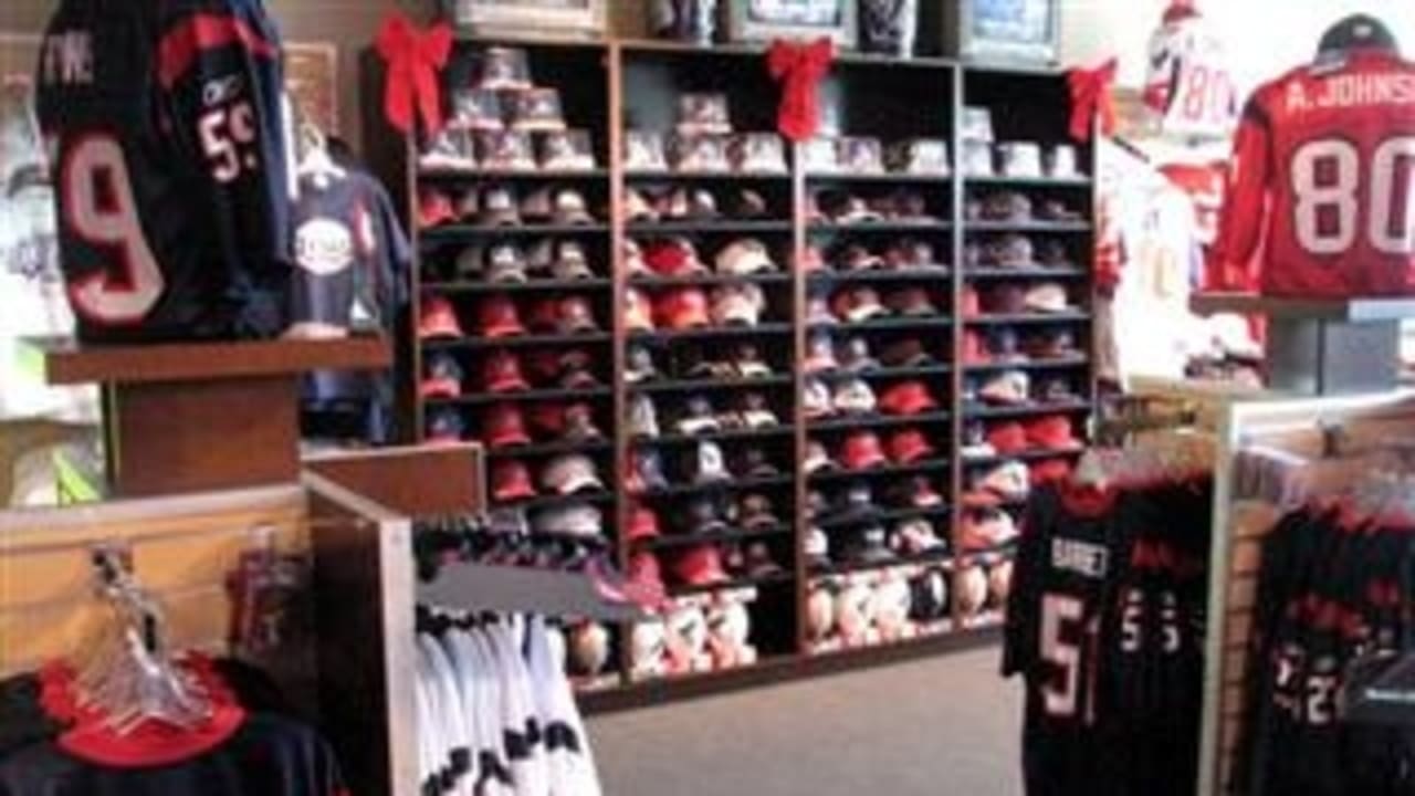 Houston Texans unveil revamped Go Texan Store