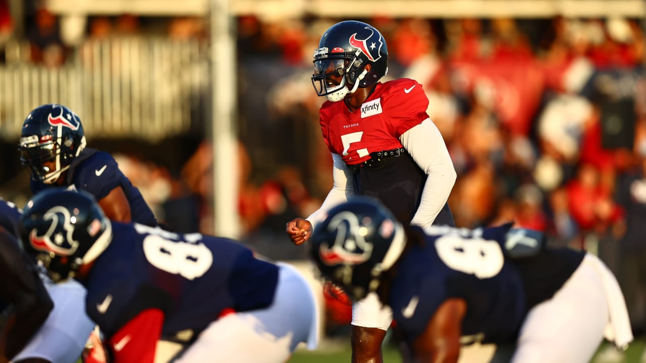 After a 17-year friendship and history together, DeMeco Ryans reunited with  Mike McDaniel this week in Houston during joint practices between the  Houston Texans and Miami Dolphins.