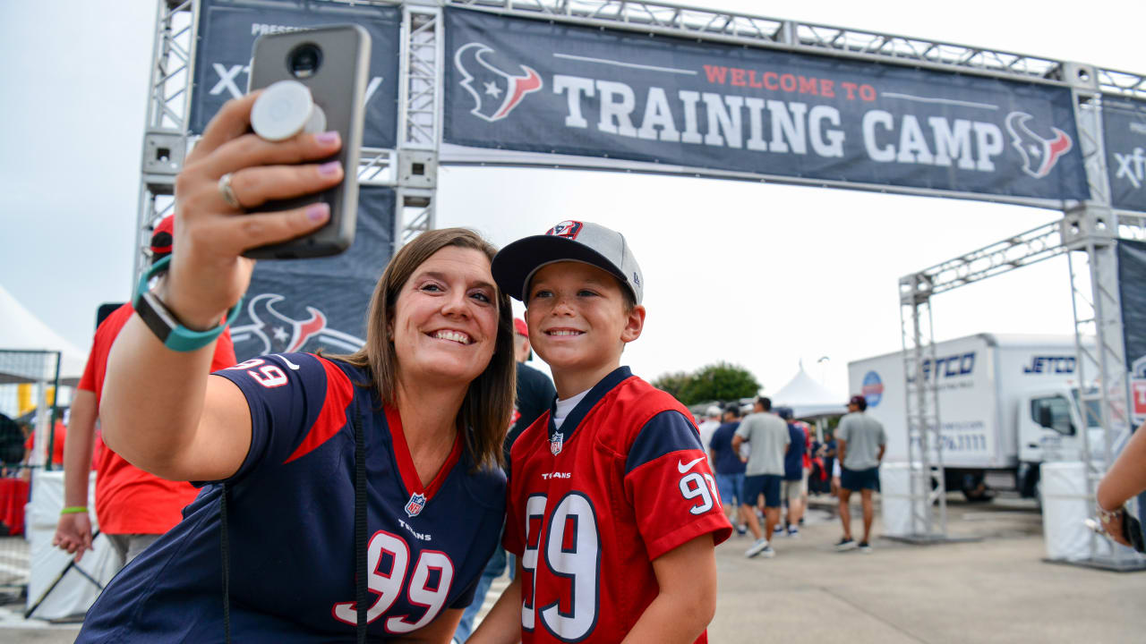 Texans announce dates and times for 2019 training camp