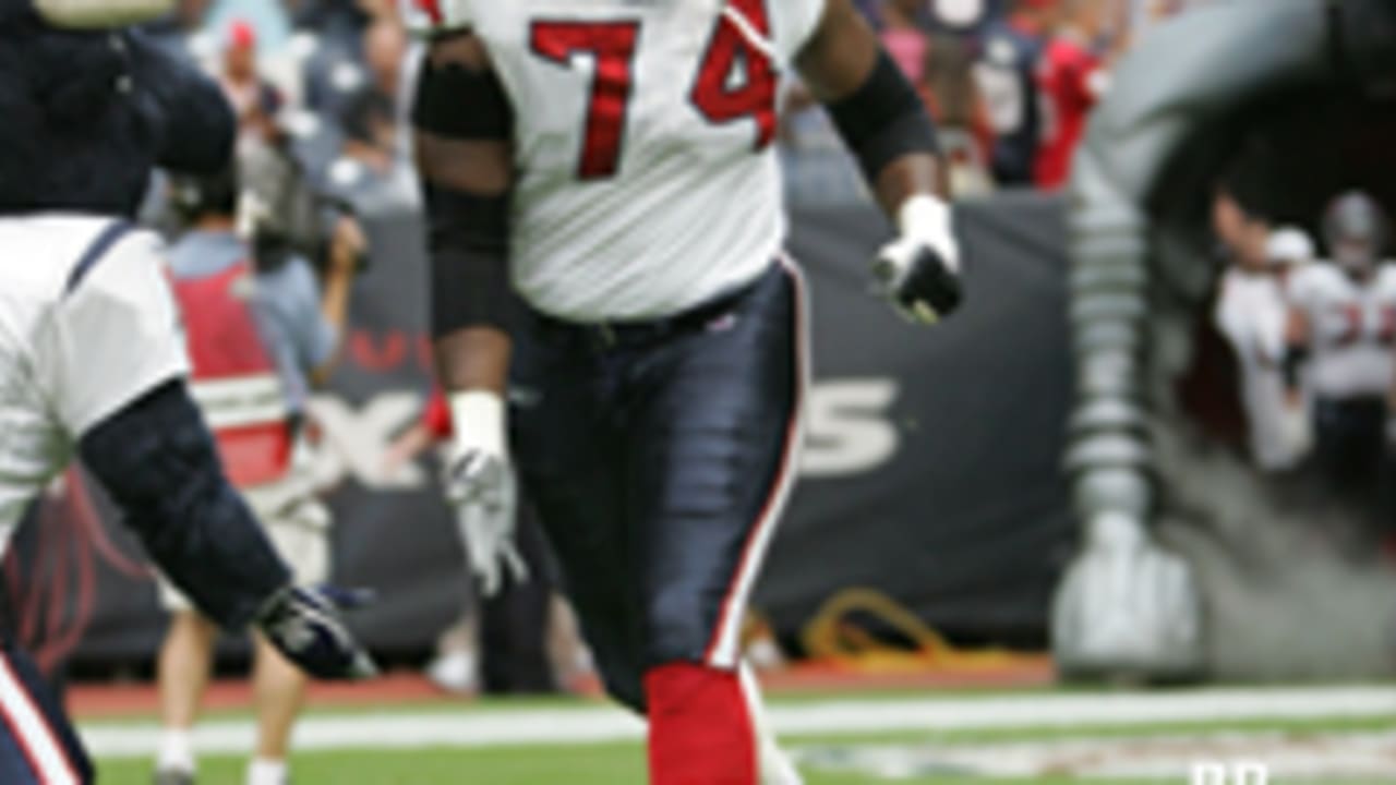 Houston Texans tackle Ephraim Salaam (74), Houston Texans