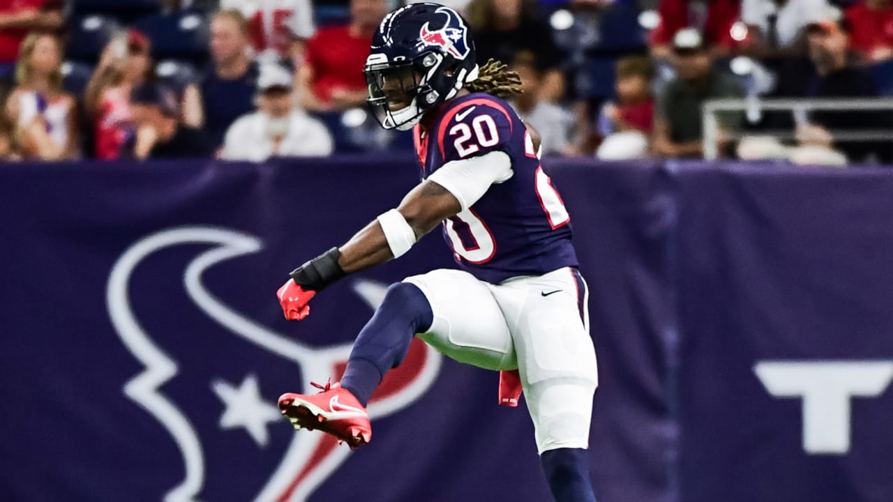 Short-handed Houston Texans use safety Justin Reid as kicker to