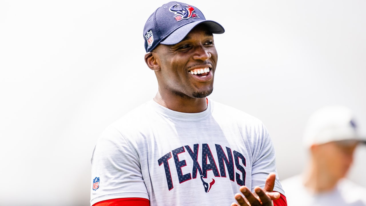 DeMeco Ryans highlights two Alabama alums in Texans' camp