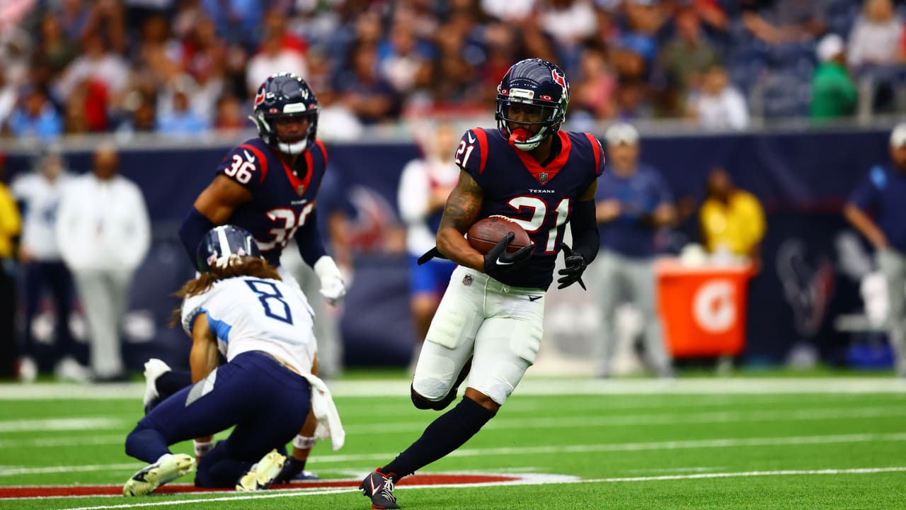 Titans, Malik Willis visit Texans at NRG Stadium