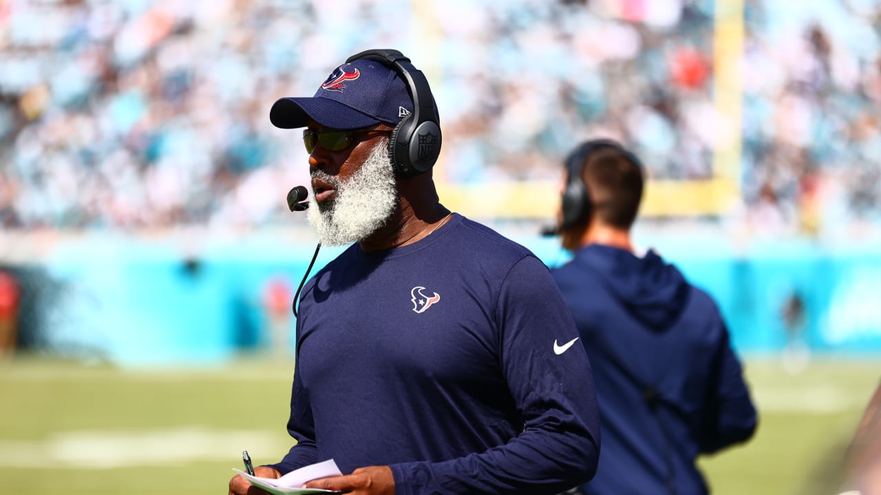 Houston Texans appoint Lovie Smith as head coach while Saints line