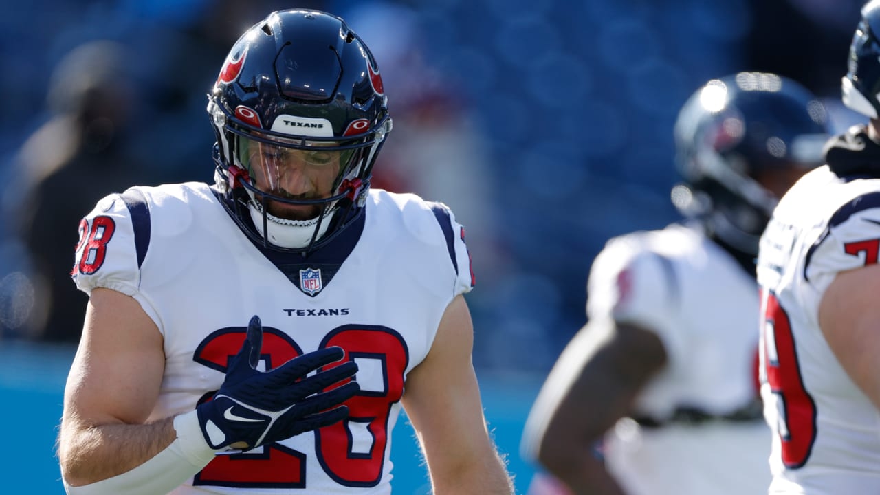 Rex Burkhead recovers Davis Mills fumble for Texans touchdown