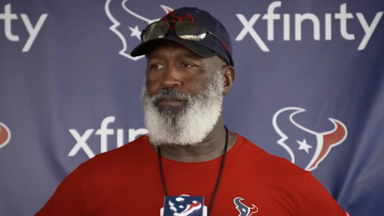 HC Lovie Smith  Press Conference recapping Texans vs. Chiefs (12-19-2022)