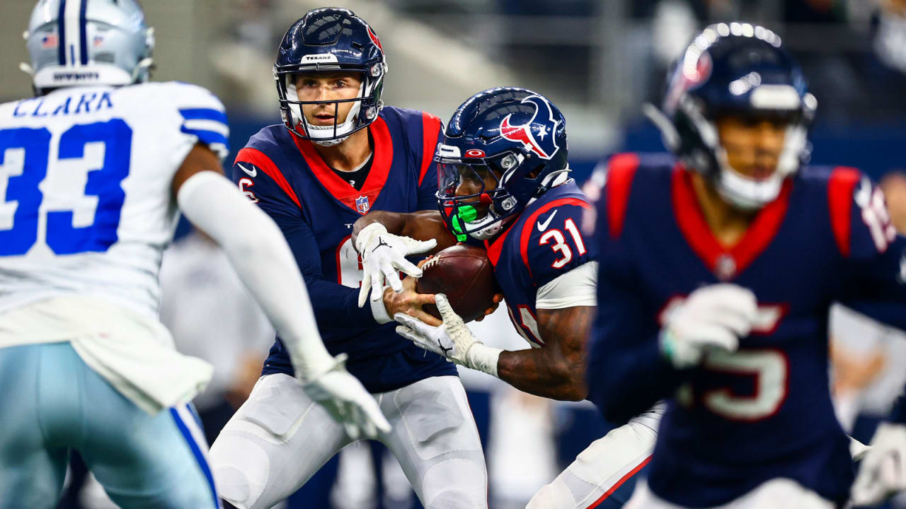 No matter who's blocked, the Houston Texans offense hasn't allowed rookie  quarterback C.J. Stroud to get sacked the last two games.