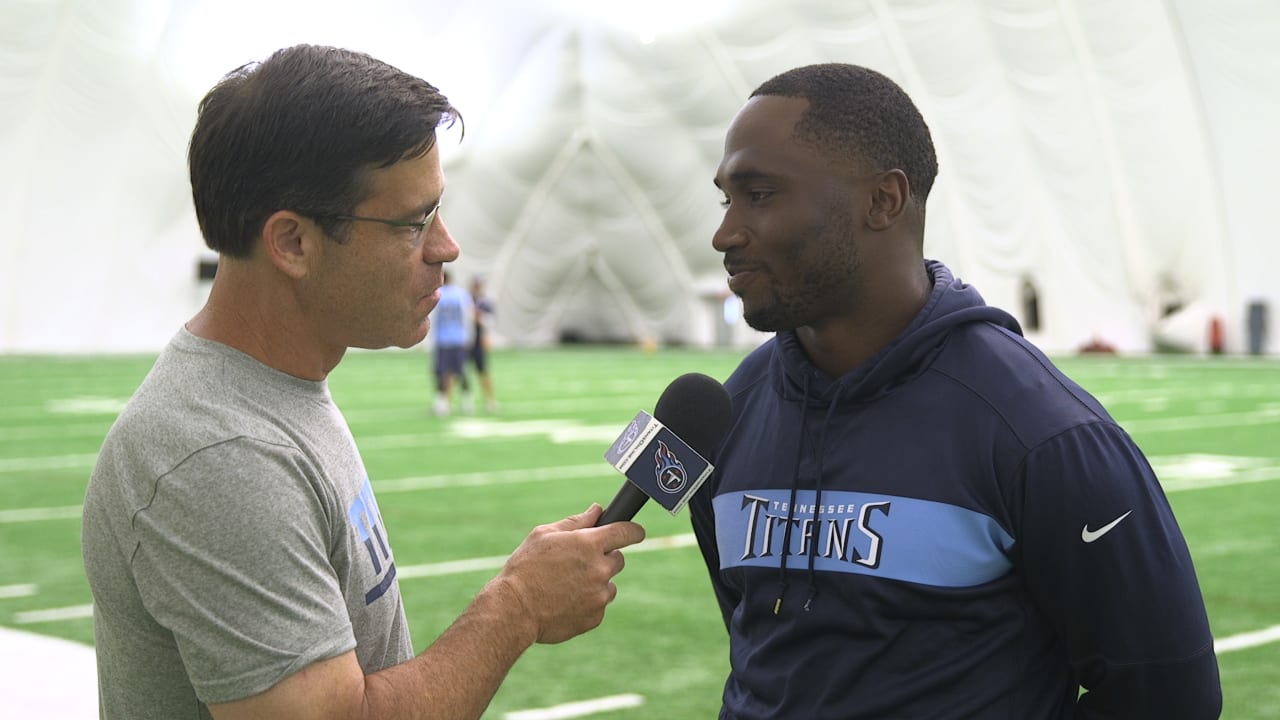 1-on-1 with Titans RB Dion Lewis