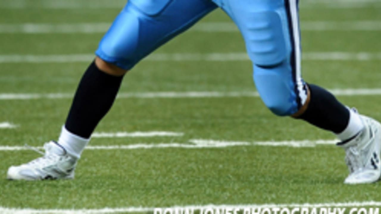 Tennessee Titans questionably make the switch to artificial turf field