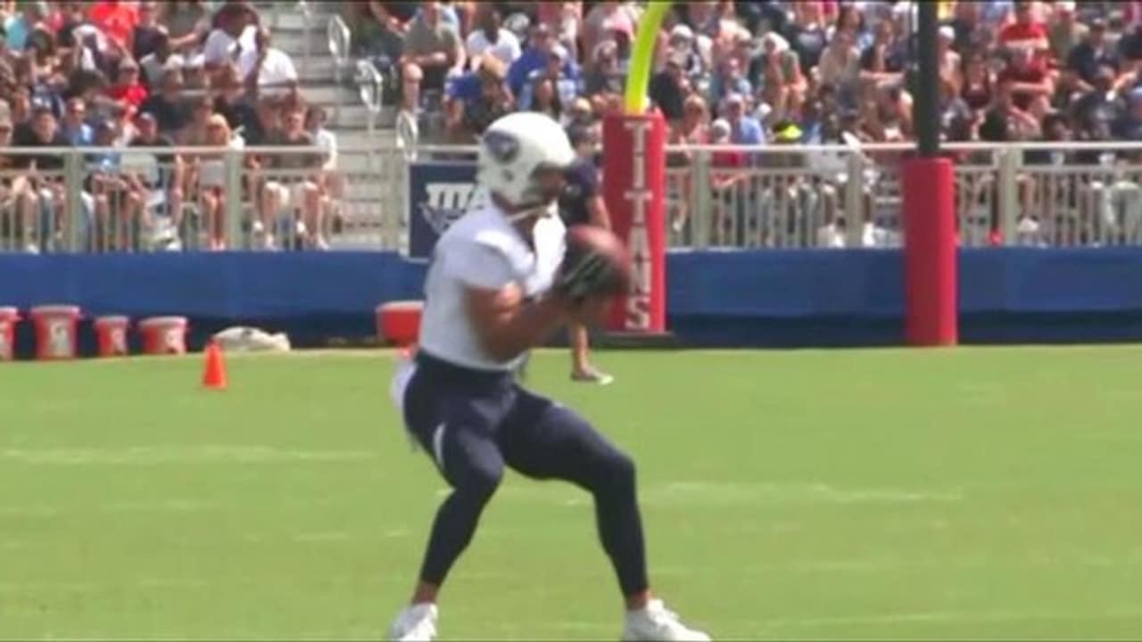 Tiffany Blackmon: Eric Decker Sharp in Practice