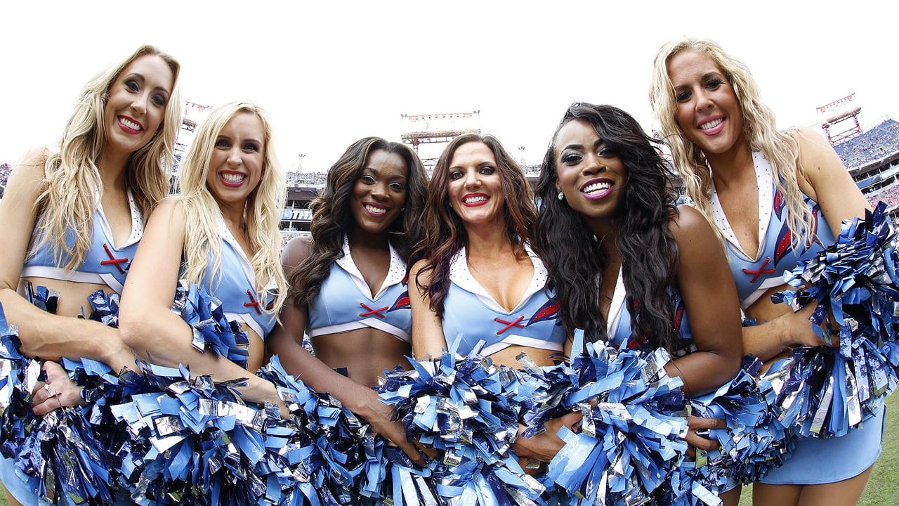 Week 6: Titans Cheerleaders vs. Jaguars