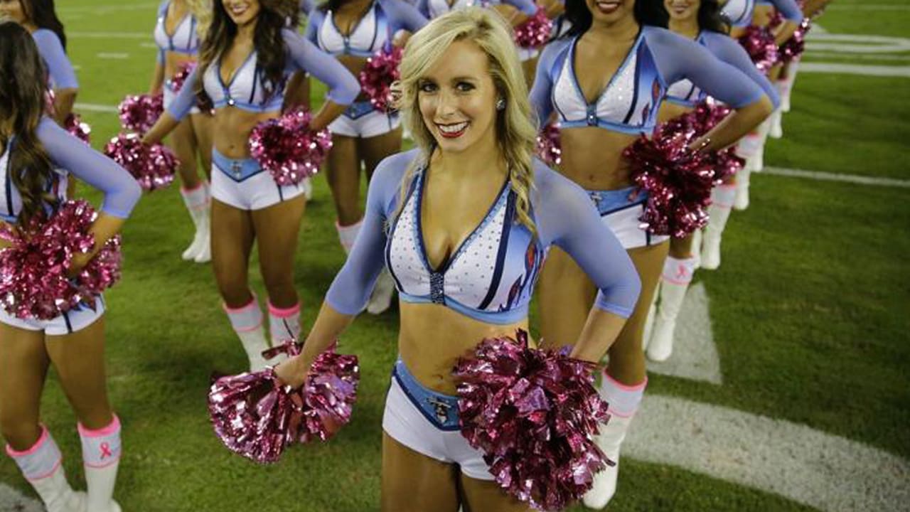 Titans Cheerleader Rookie Spotlight: Alexandria