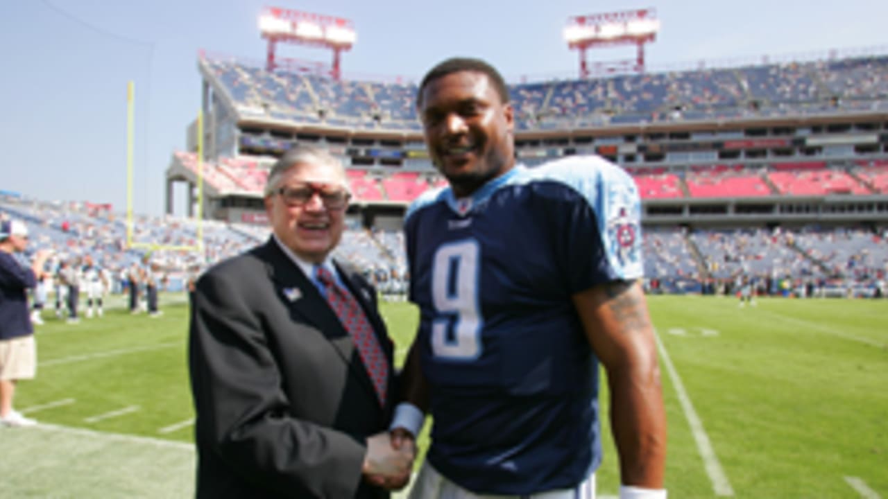 Tennessee Titans: McNair, George among 2022 Hall of Fame nominees