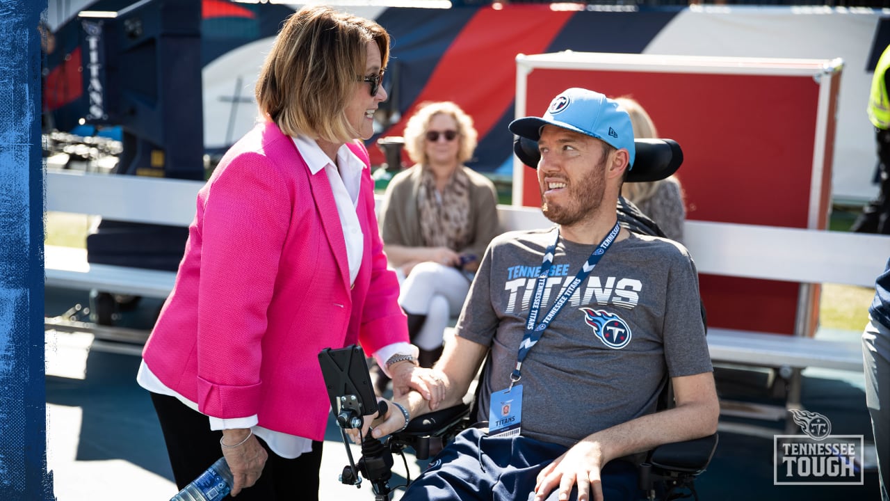 Former Titans LB Tim Shaw to Receive Inaugural Muscular Dystrophy  Association (MDA) Tribute Award on Thursday Night