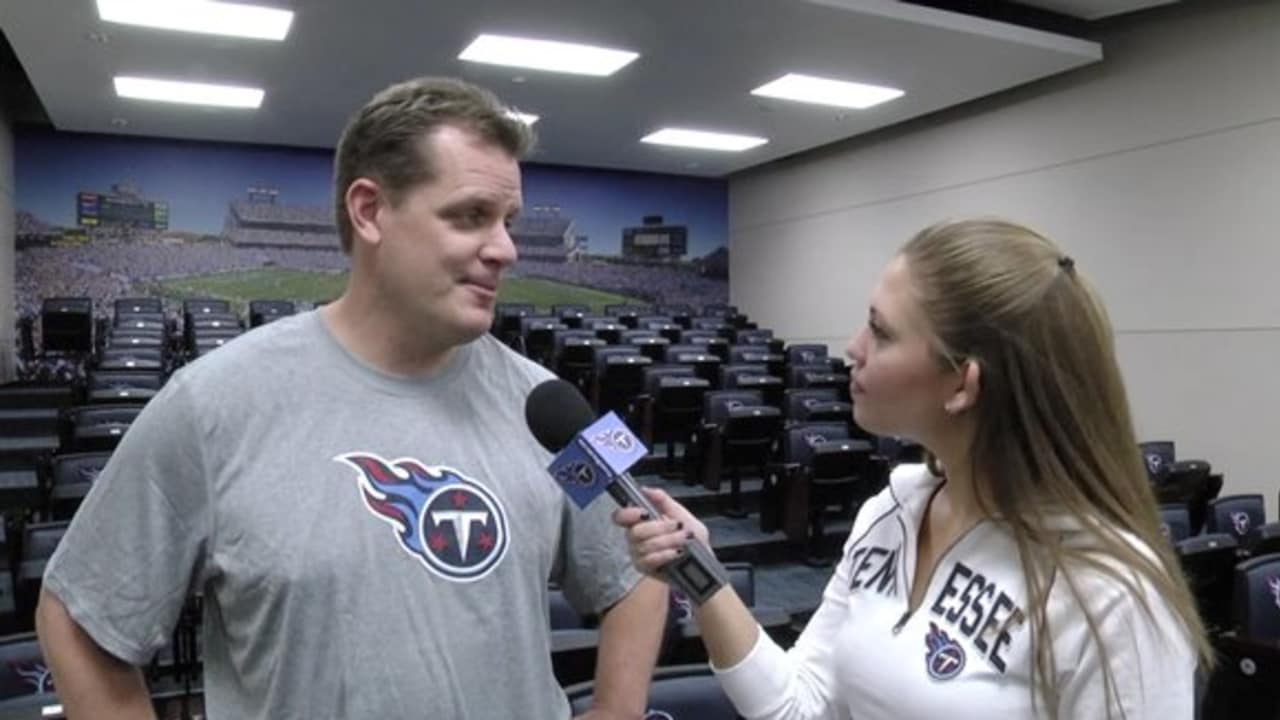 Meet New Defensive Line Coach Giff Smith