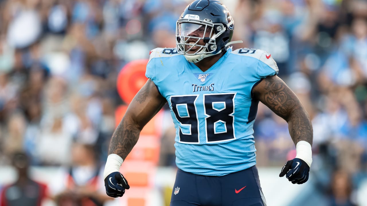 Tennessee Titans defensive tackle Teair Tart (93) stands on the