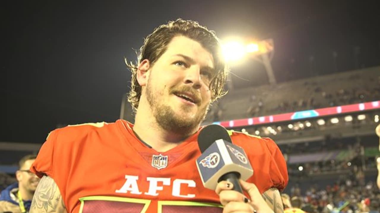 2017 Pro Bowl 1on1 with Taylor Lewan