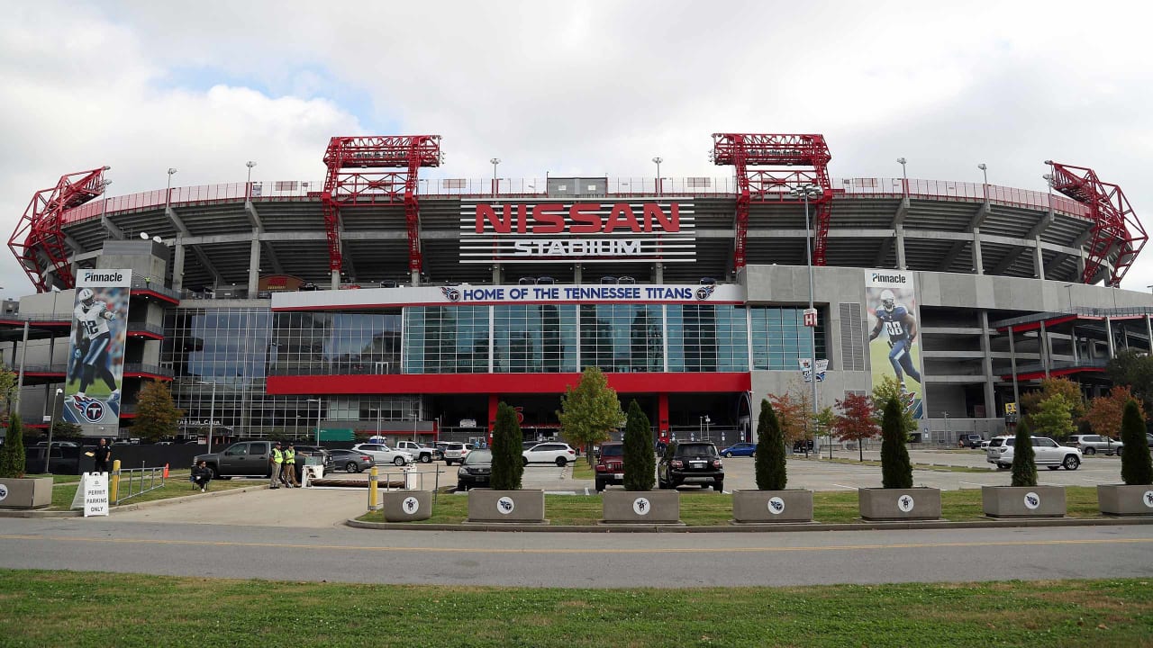 does nissan stadium do tours