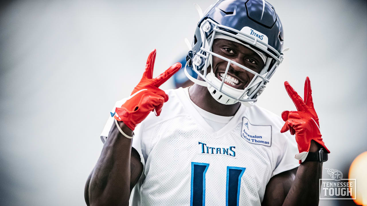 Titans WR A.J. Brown Should Benefit From the Arrival of Julio Jones