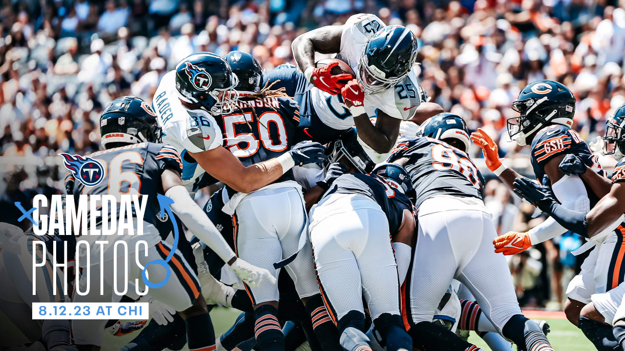 PHOTO GALLERY: The Best Photos From the Tennessee Titans' Preseason Game  With the Chicago Bears - Sports Illustrated Tennessee Titans News, Analysis  and More