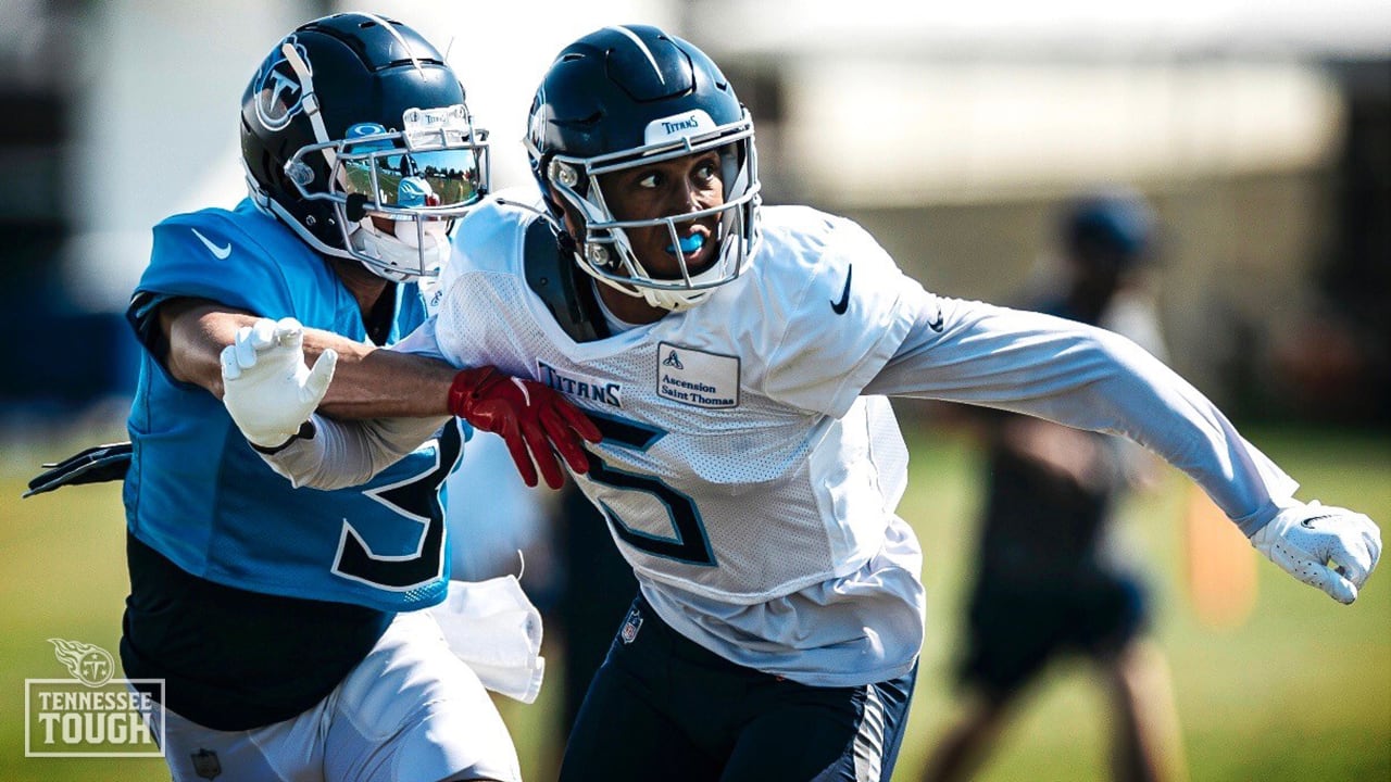 Tennessee Titans linebacker Thomas Rush (48) walks off the field