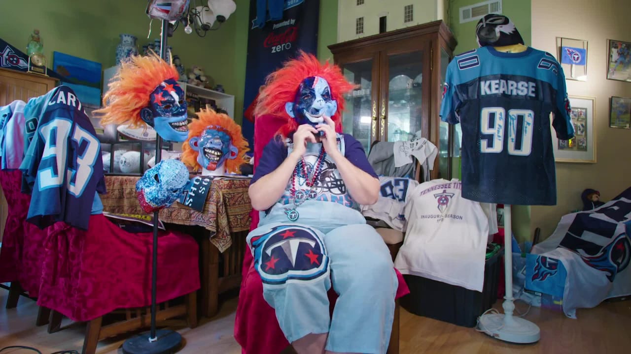 Titans Super Fans: Titans Cave Guy