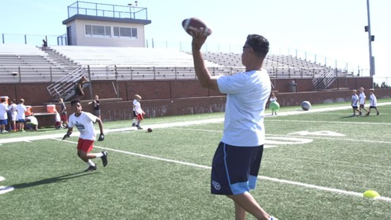 Titans Host Youth Football Camps around Tennessee