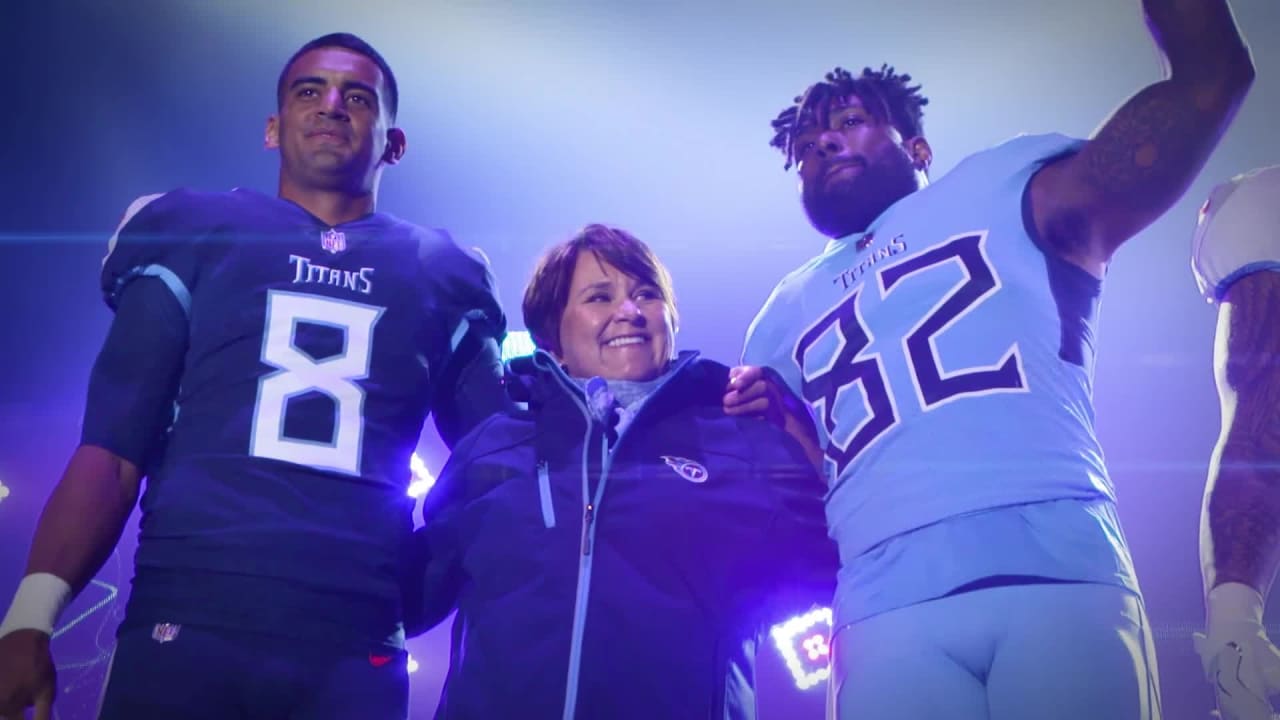 Happy Holidays From the Tennessee Titans