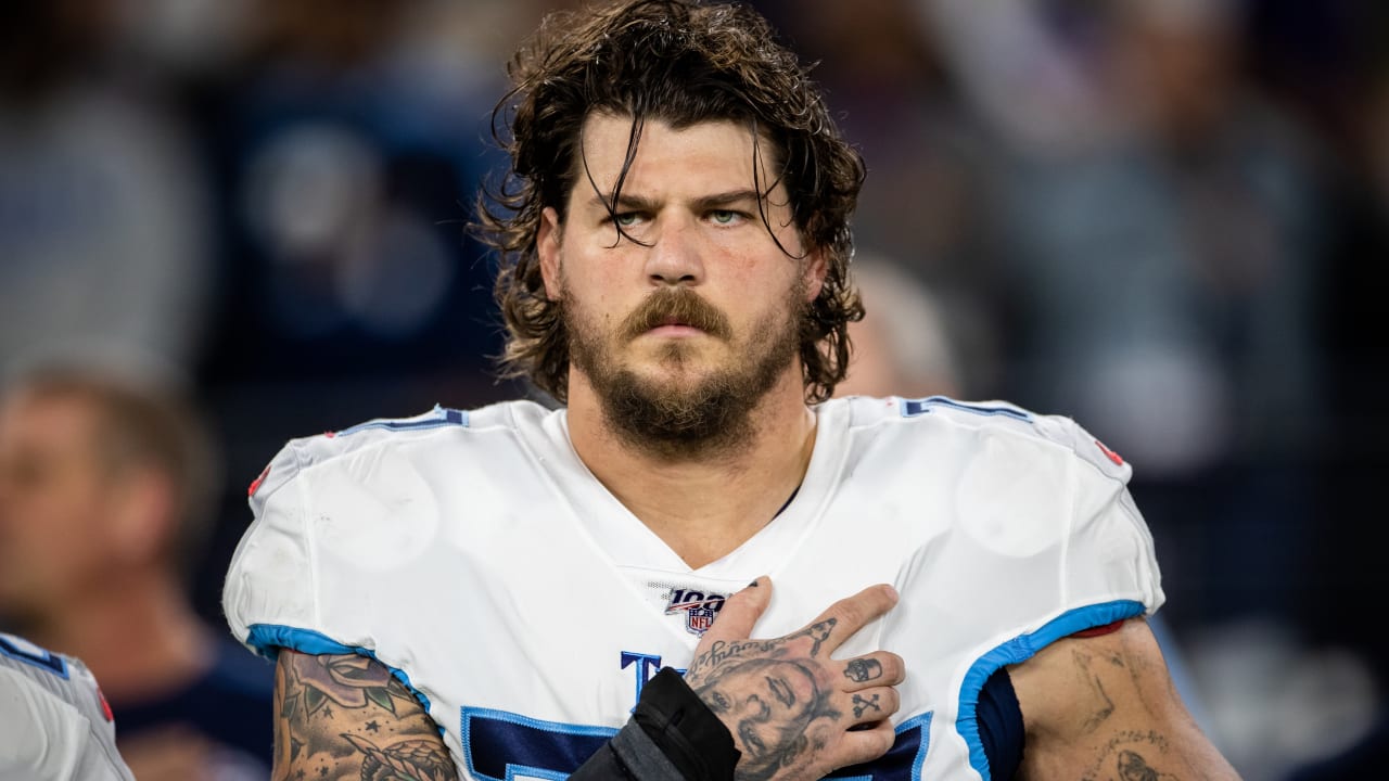 Titans OT Taylor Lewan Hints At Interest In Joining Steelers On