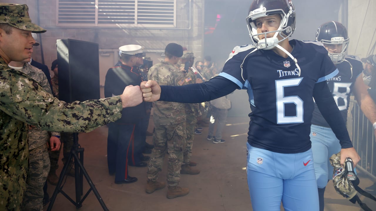 Titans interested in keeping Brett Kern, Ryan Succop