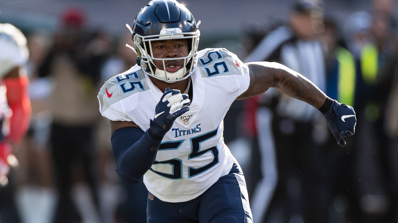 NASHVILLE, TN - AUGUST 20: Tennessee Titans wide receiver Kyle Phillips  (18) returns a kick-off during the Tampa Bay Buccaneers-Tennessee Titans  Preseason game on August 20, 2022 at Nissan Stadium in Nashville