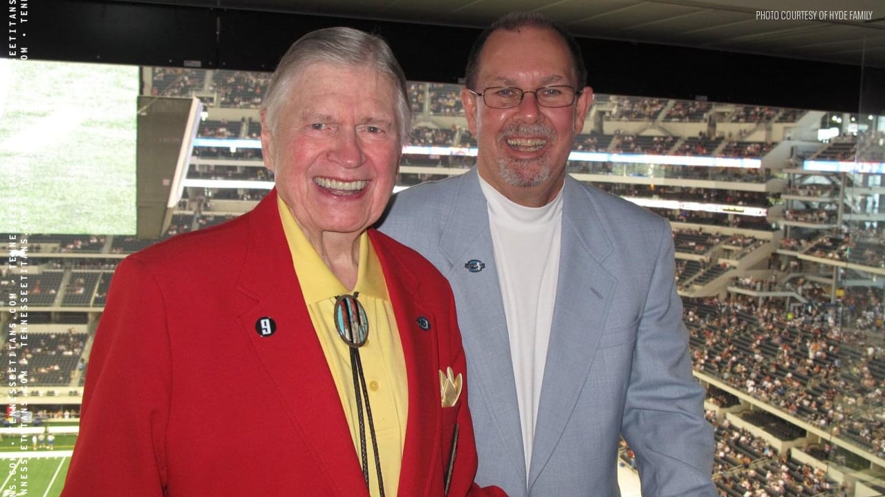 LongTime Oilers/Titans Executive Bob Hyde Passes Away