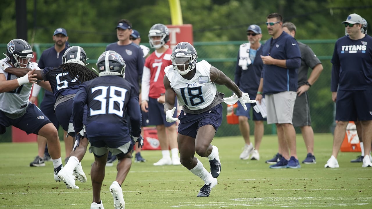 Observations from Titans Rookie Minicamp Practice on Saturday