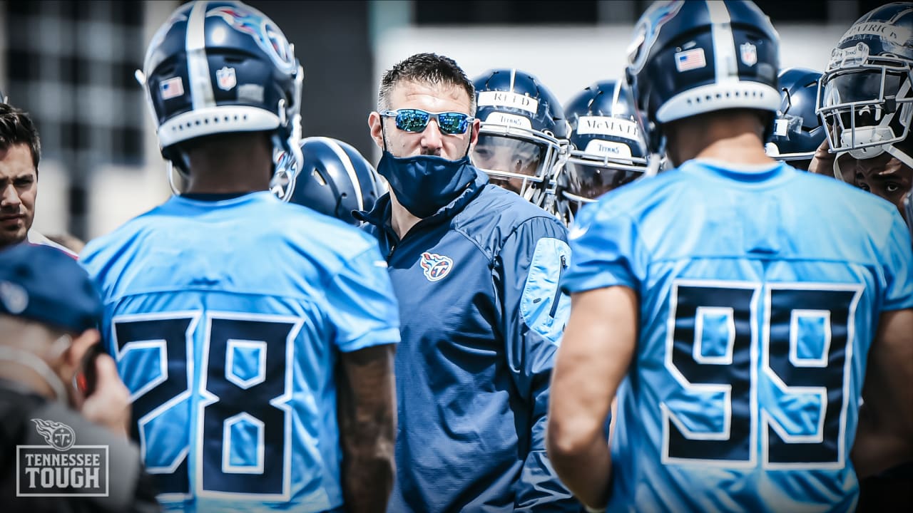 Franklin Kids' Tennessee Titans Football Helmet and Jersey Uniform
