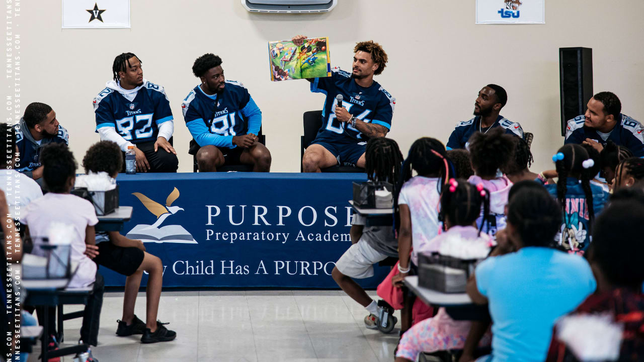 Rookies visit Pro Football Hall of Fame, Play 60 event