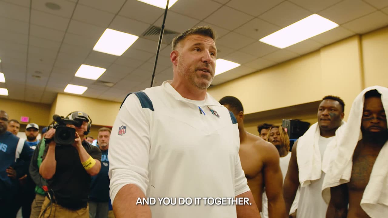 Mic'd Up: Go inside the Titans' locker room as they clinch a