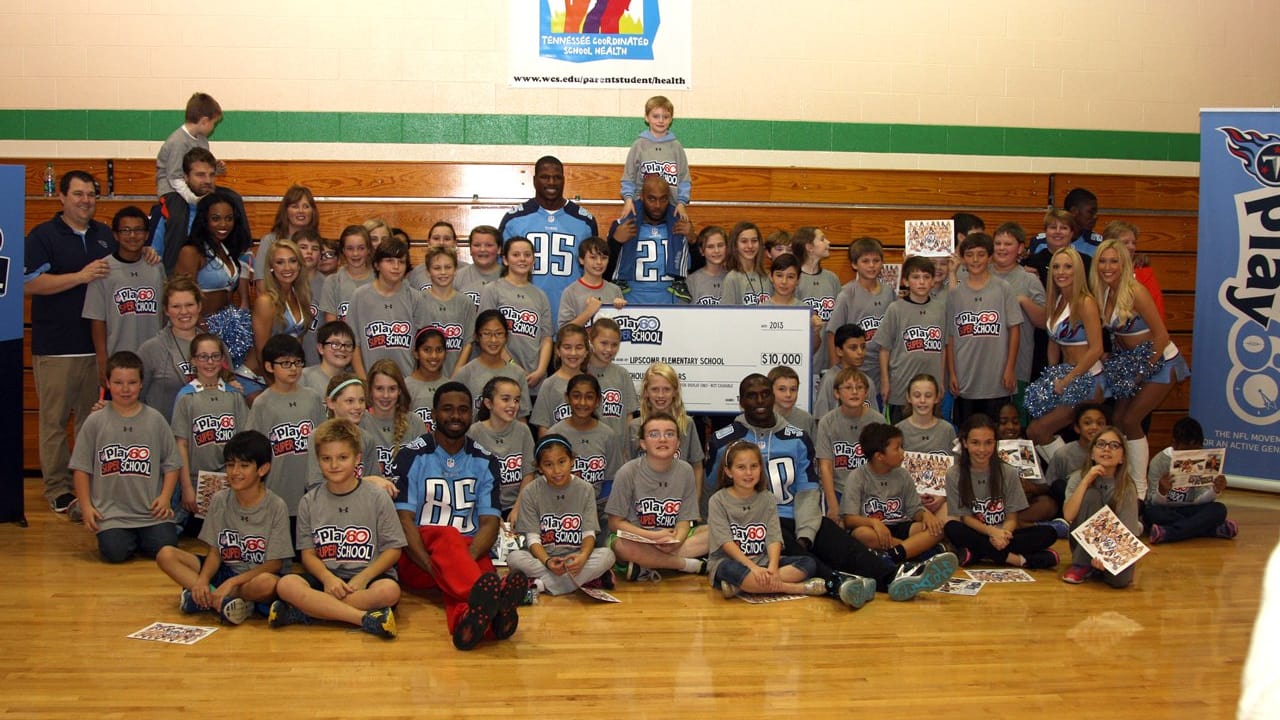 Titans Visit NFL Play 60 Super School Elementary