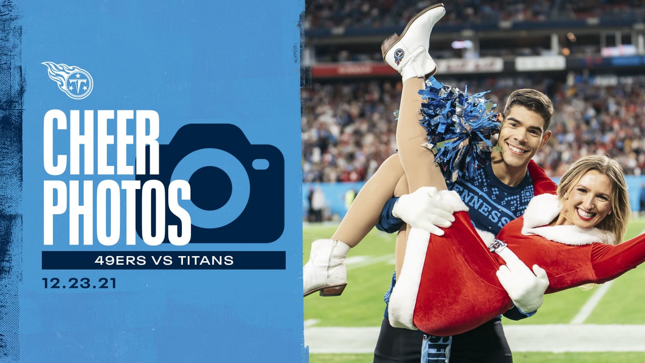 Photo Gallery: Cheerleaders Perform Vs. 49ers