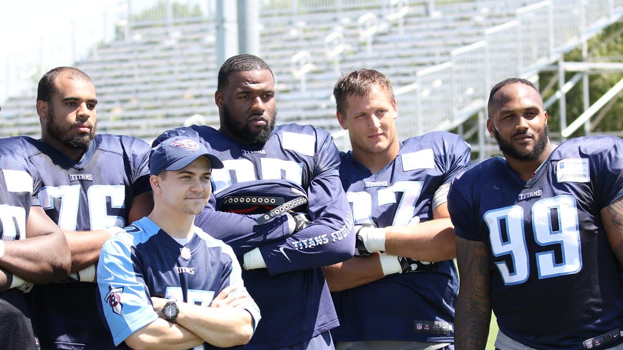 Country Music Singer Hunter Hayes Visits Titans Practice