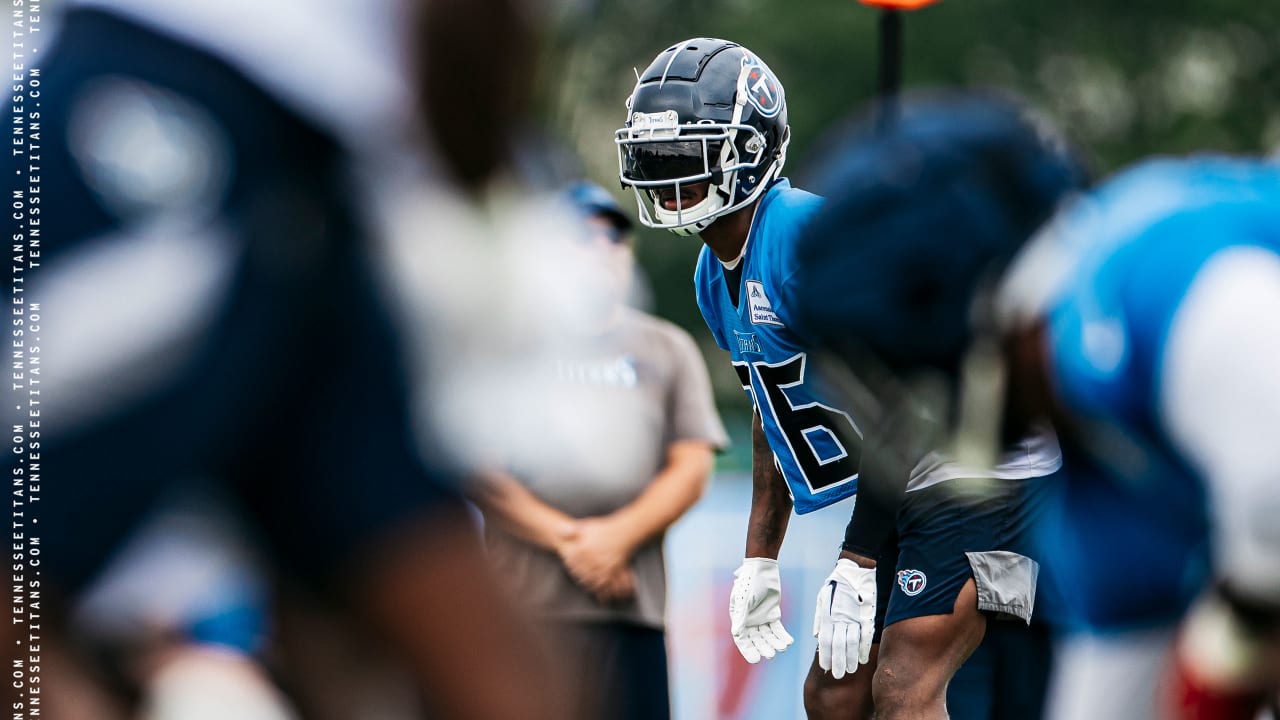 Nicholas Petit-Frere gaining ground in Tennessee Titans camp