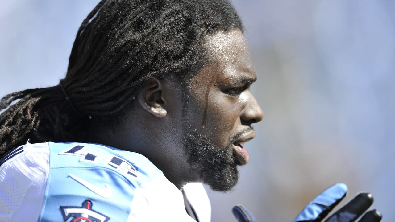 Titans ReSign Quinn Johnson